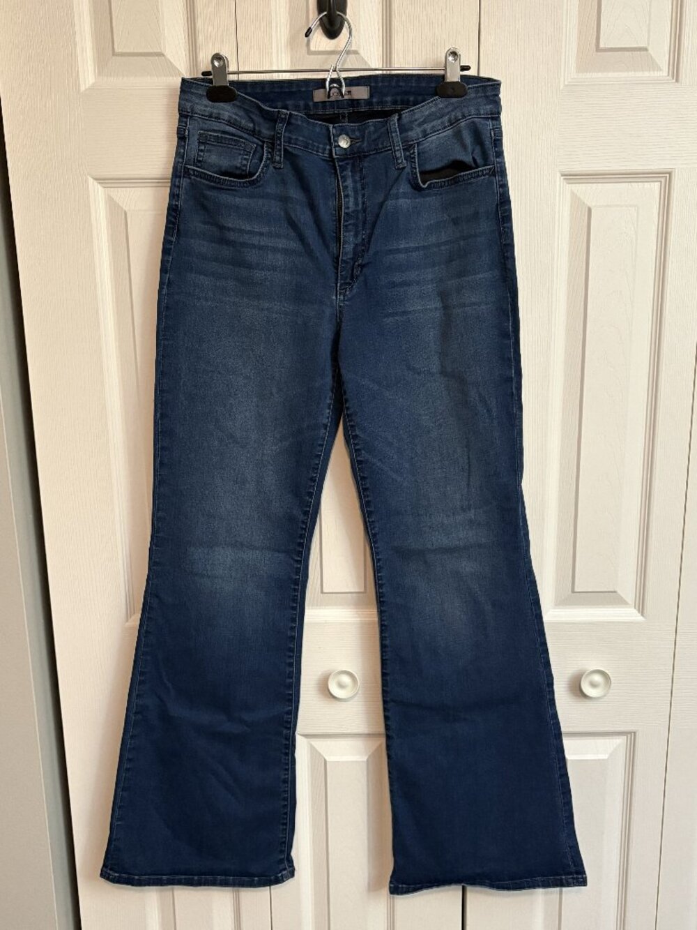 EUC Bootcut Joe's Jeans